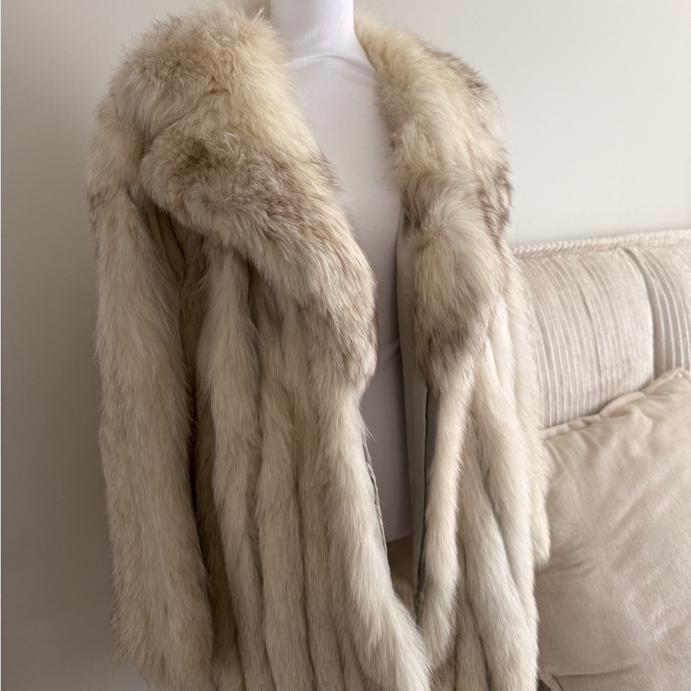 Vintage Elegant Cream Fur Coat